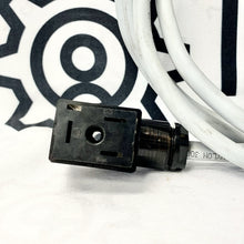 Load image into Gallery viewer, DIN 43650 / ISO 4400 Solenoid Valve Connector Plug 2m Southwire E57497 Cable 3
